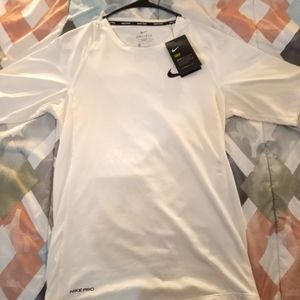 🔥NWT Nike Pro Dri-Fit Compression Tshirt🔥